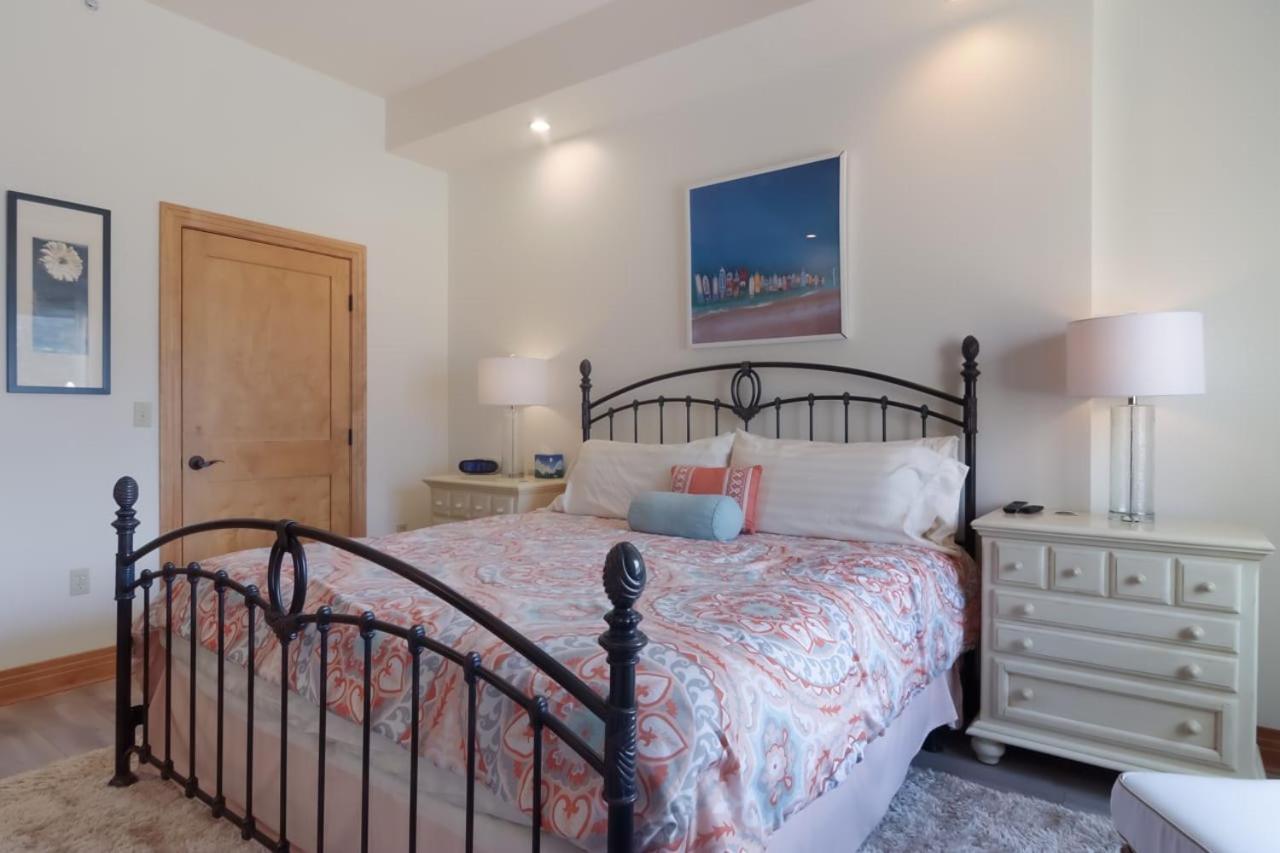 טראוורס סיטי Sugar Beach Villa 1012 Luxury Waterfront Condo מראה חיצוני תמונה