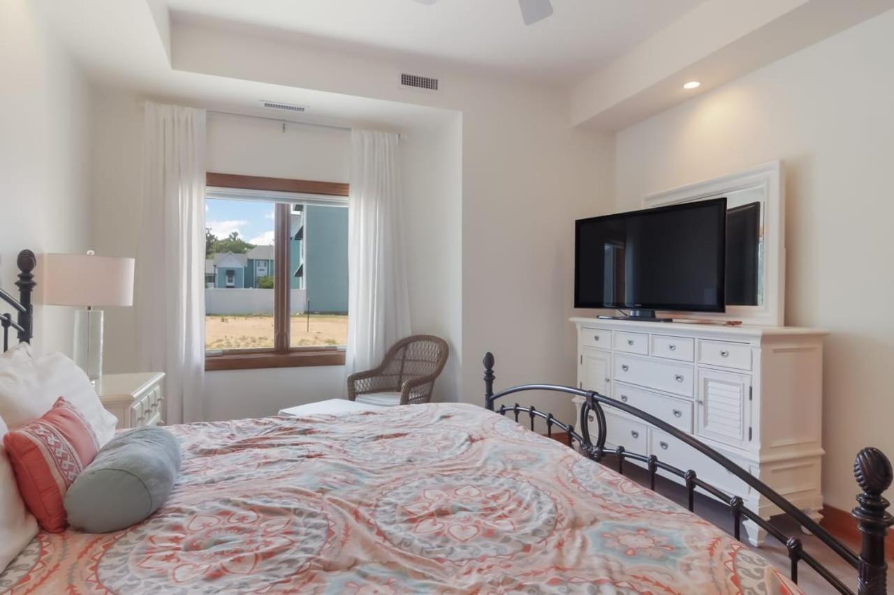 טראוורס סיטי Sugar Beach Villa 1012 Luxury Waterfront Condo מראה חיצוני תמונה
